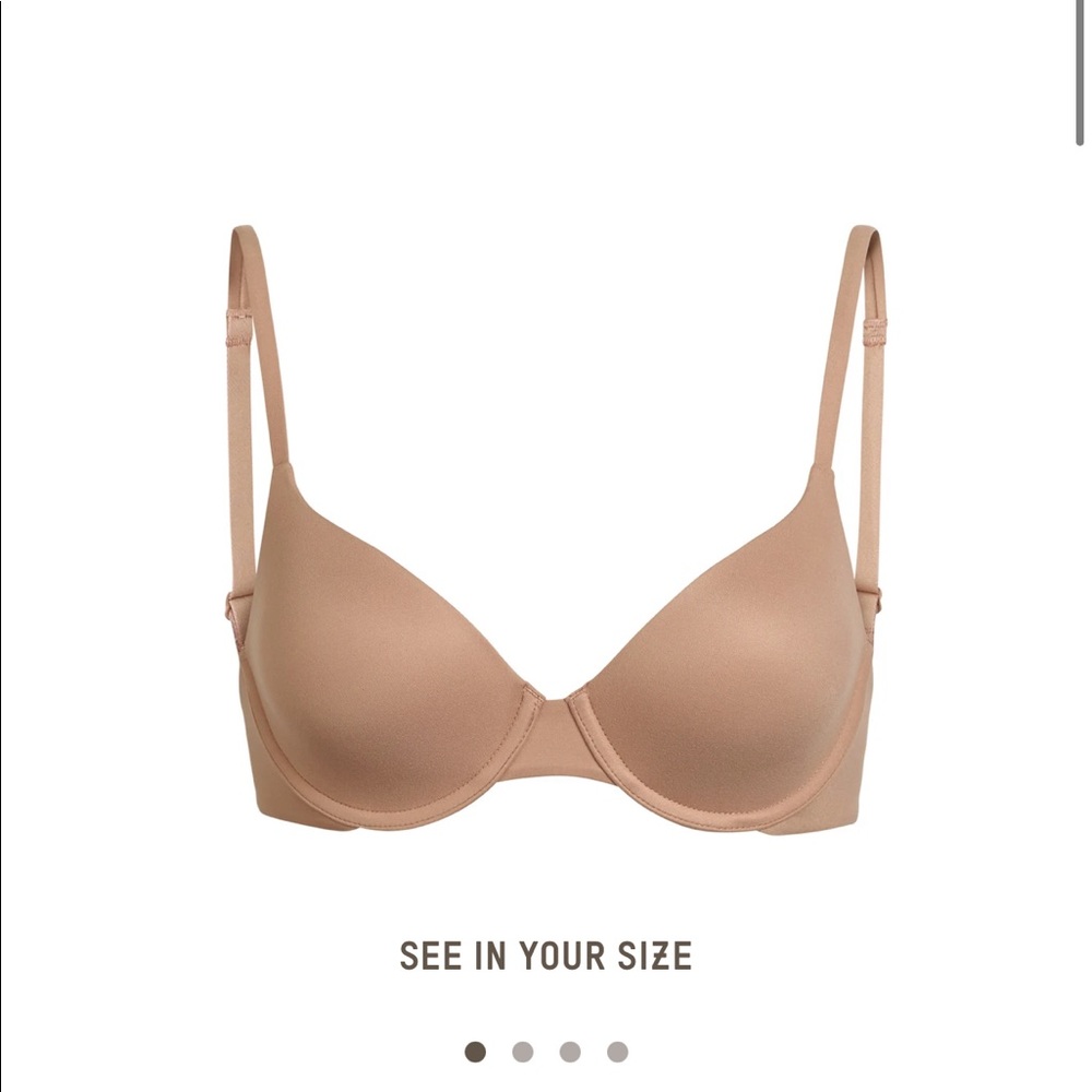 Skims Nude Bra